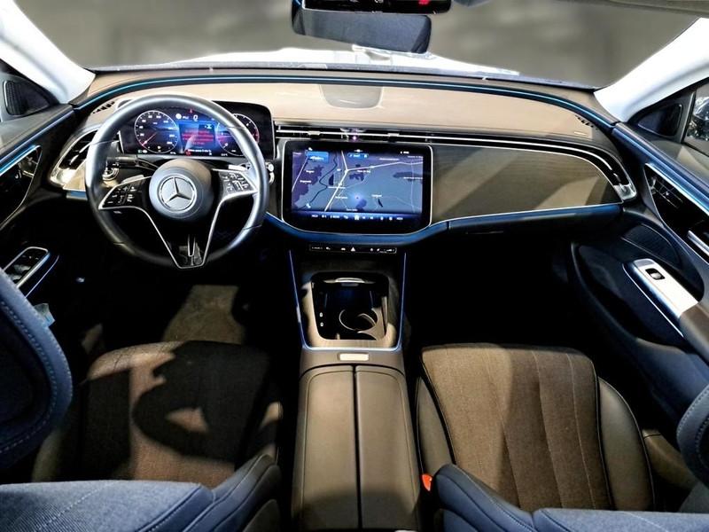 MERCEDES-BENZ E 220 D ADVANCED 4 PORTE BERLINA