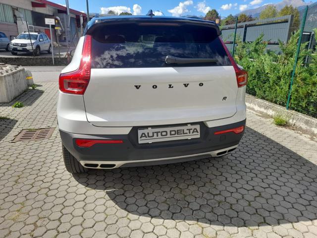 VOLVO XC40 B5 AWD Geartronic R-design