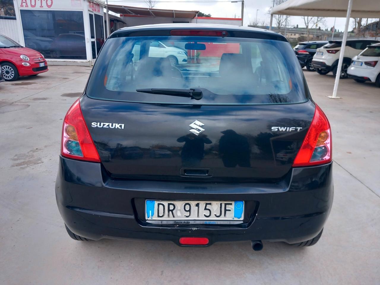 Suzuki Swift 1.3 DDiS 3p. GL