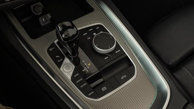 BMW Z4 sDrive30i Msport UNIPRO