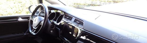 VOLKSWAGEN Touran 2.0TDI 7p. manuale GARANZIA,km