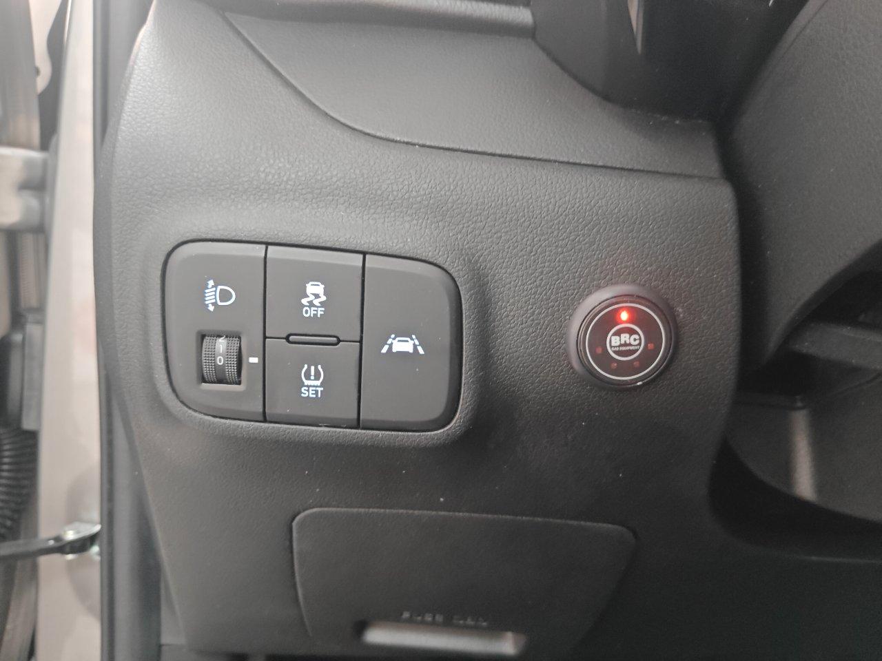 Hyundai i10 1.0 Tech Connect Pack econext Gpl