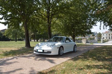 Porsche 996 Carrera cat Coupé