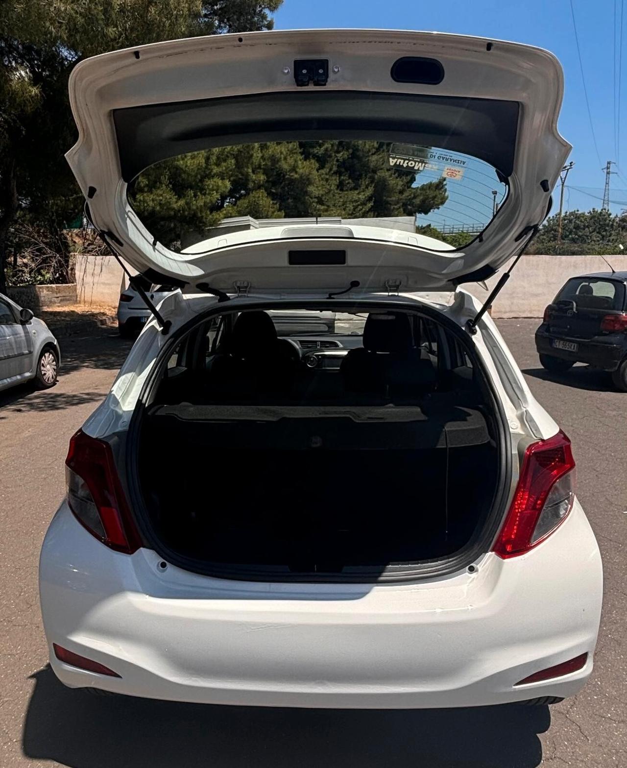 Toyota Yaris 1.4 D-4D 5 porte Lounge
