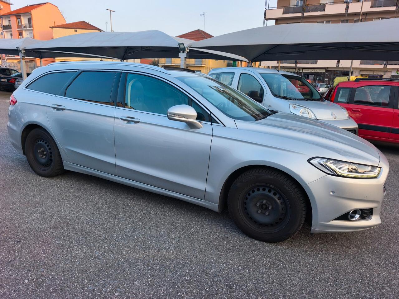 Ford Mondeo 2.0 TDCi 180 CV S&S Powershift SW Titanium