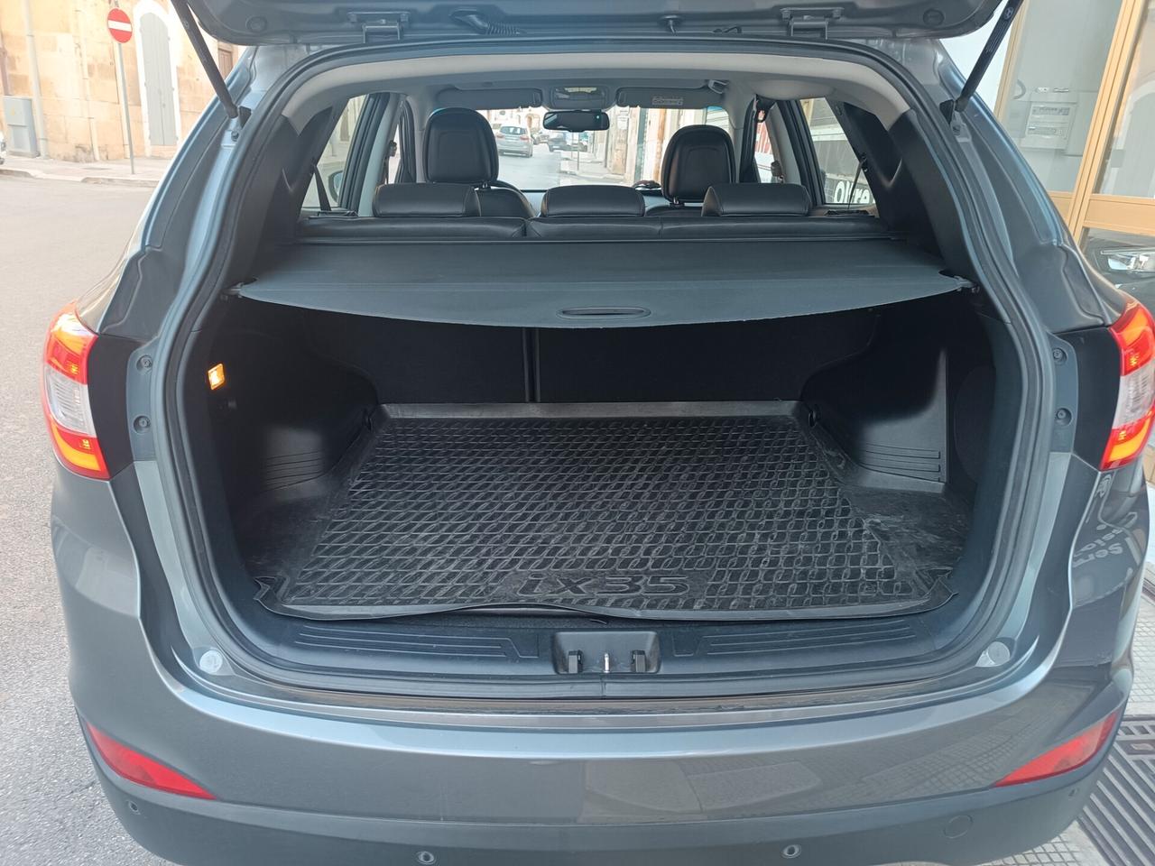 Hyundai iX35 1.7 CRDi 2WD Xpossible NAVI CAMERA