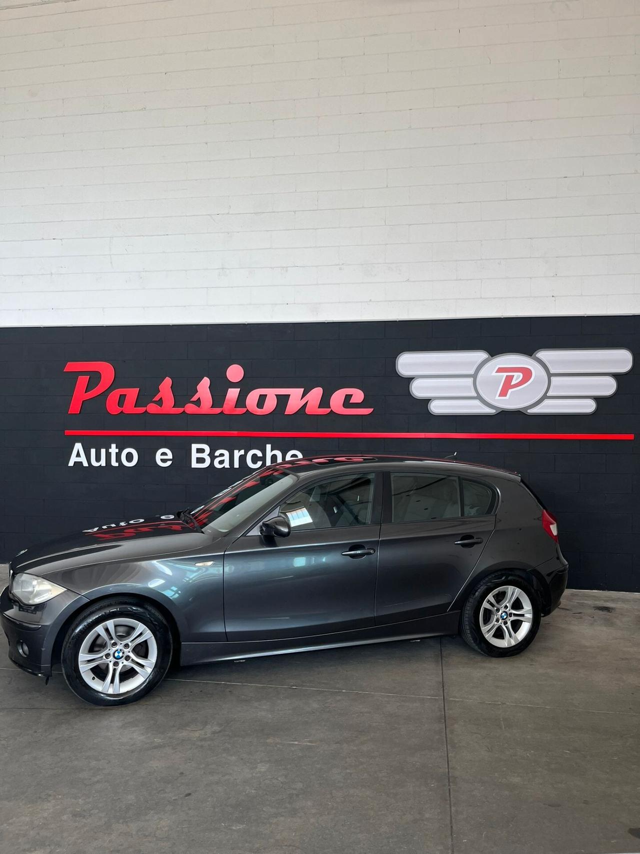 Bmw 118 118i cat 5 porte Futura