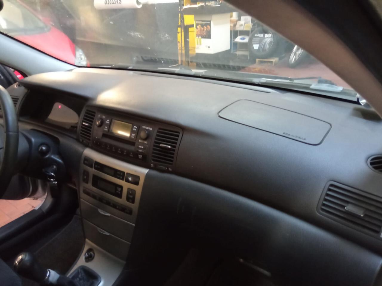 Toyota Corolla 1.4 16V Station Wagon € 4 Benzina