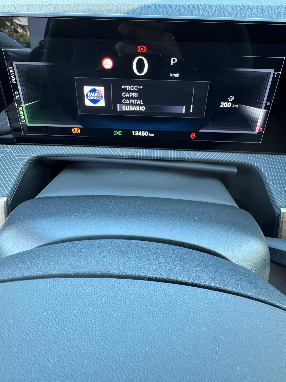 Lancia Ypsilon Hybrid e-DCT LX