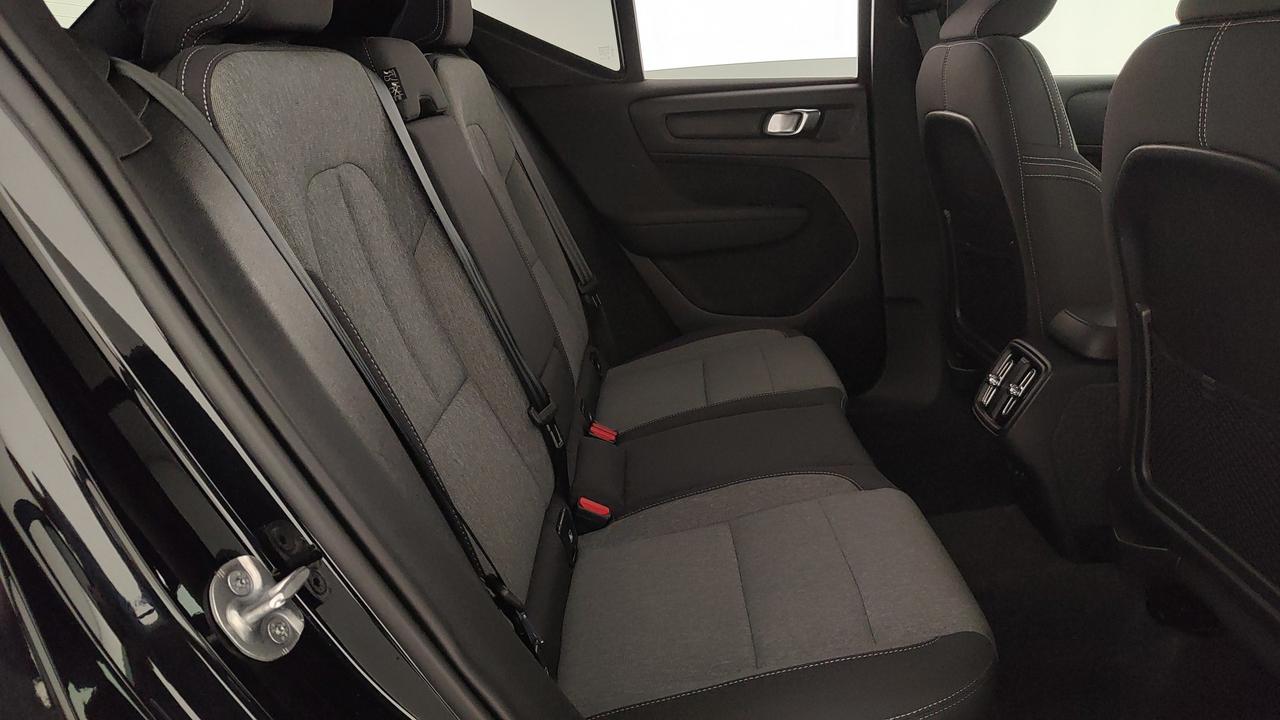 VOLVO XC40 2.0 b3 Core auto