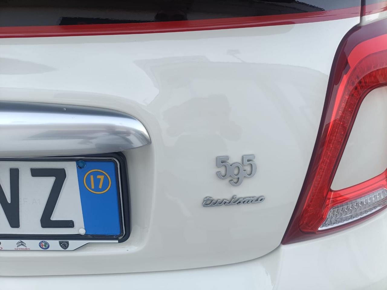 Abarth 595 C 1.4 Turbo T-Jet 165 CV Turismo