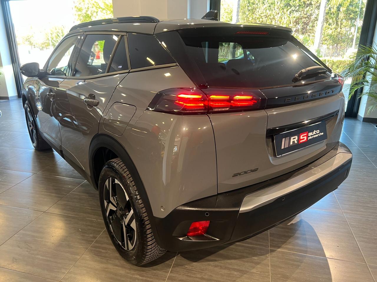 Peugeot 2008 PureTech 100 S&S Allure