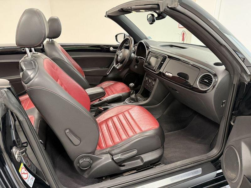 Volkswagen Maggiolino 1.6 TDI Design 50s