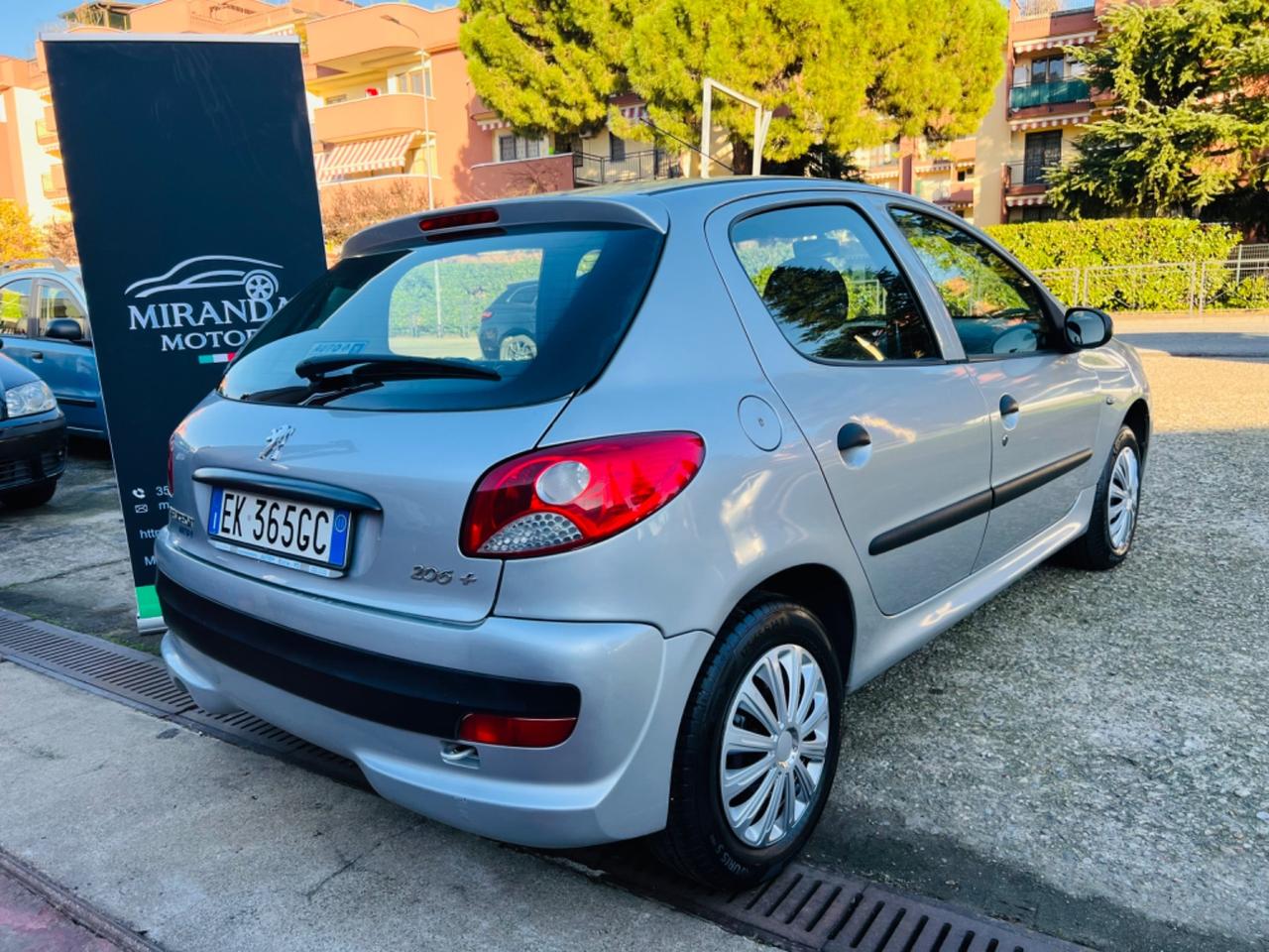 Peugeot 206 CON 12 MESI DI GARANZIA INCLUSI NEL PREZZO