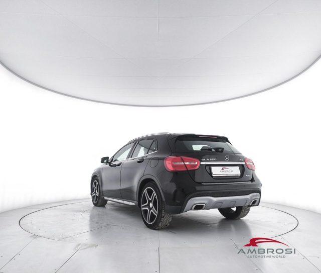 MERCEDES-BENZ GLA 220 CDI 4MATIC 220 CDI Automatic 4Matic Premium - PER