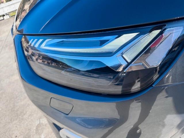 Audi Q5 S-Line 40 2.0TDI MHEV Quattro S-tronic