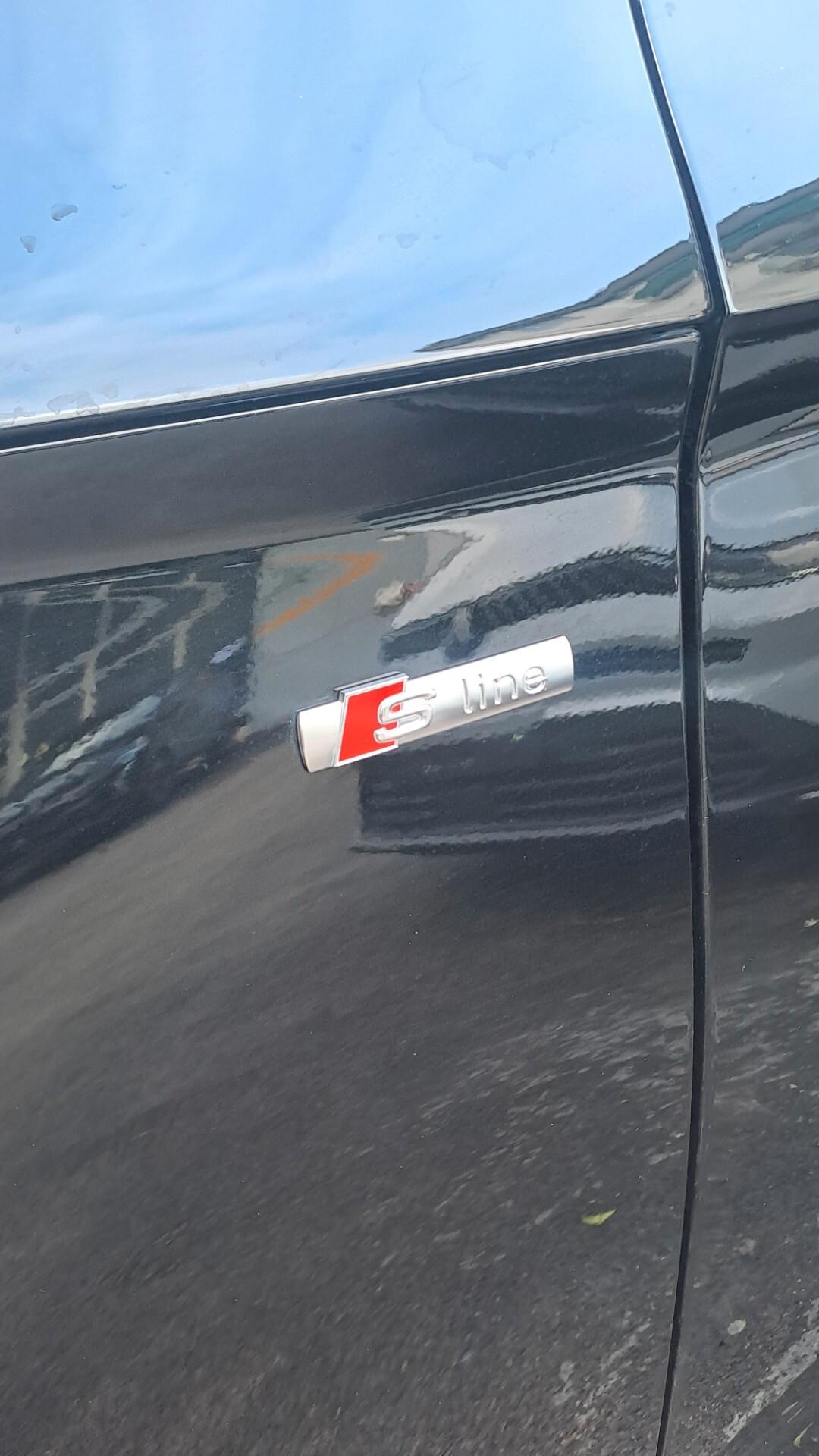 AUDI Q5 SPORTBACK S LINE S TRONIC IDENTITY BLACK