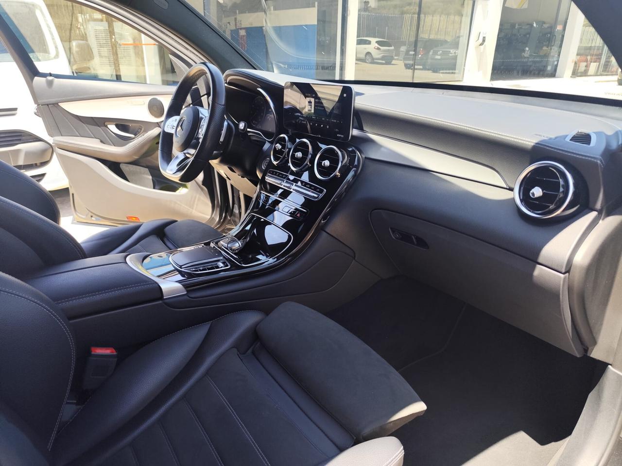 Mercedes-benz GLC 300 GLC 300 de 4Matic Plug-in hybrid Coupé Sport