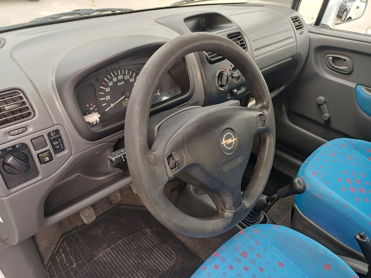 Opel Agila 1.0 Benzina COMFORT - 2001