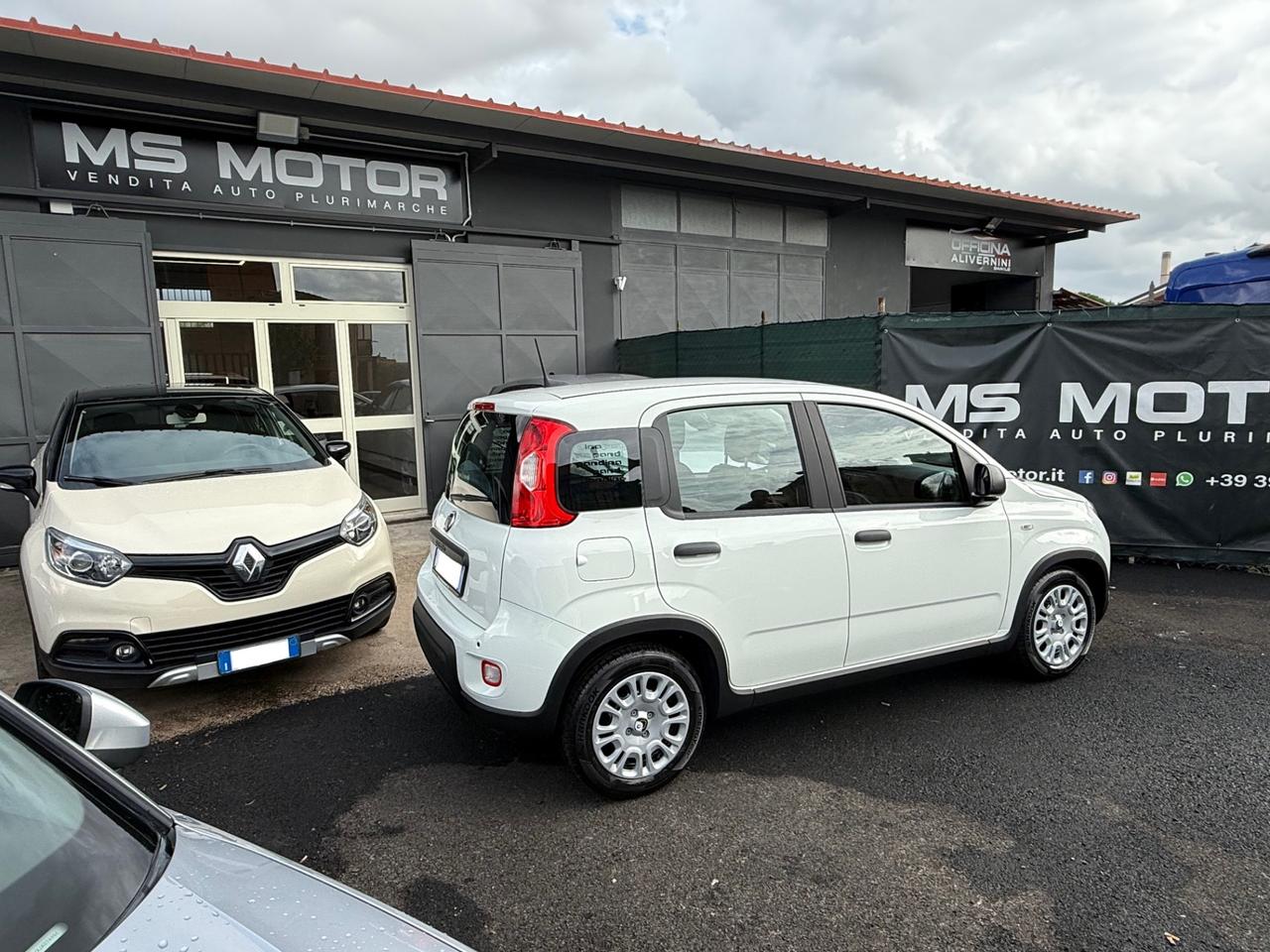 Fiat Panda 1.0 HYBRID 0 KM