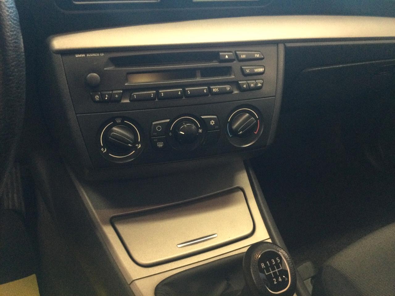 Bmw 116i cat 5 porte Shadow Line