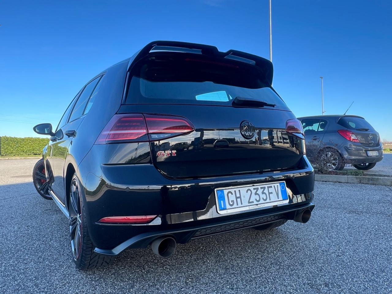 Volkswagen Golf GTI Performance 2.0 245 CV TSI DSG 5p. BMT