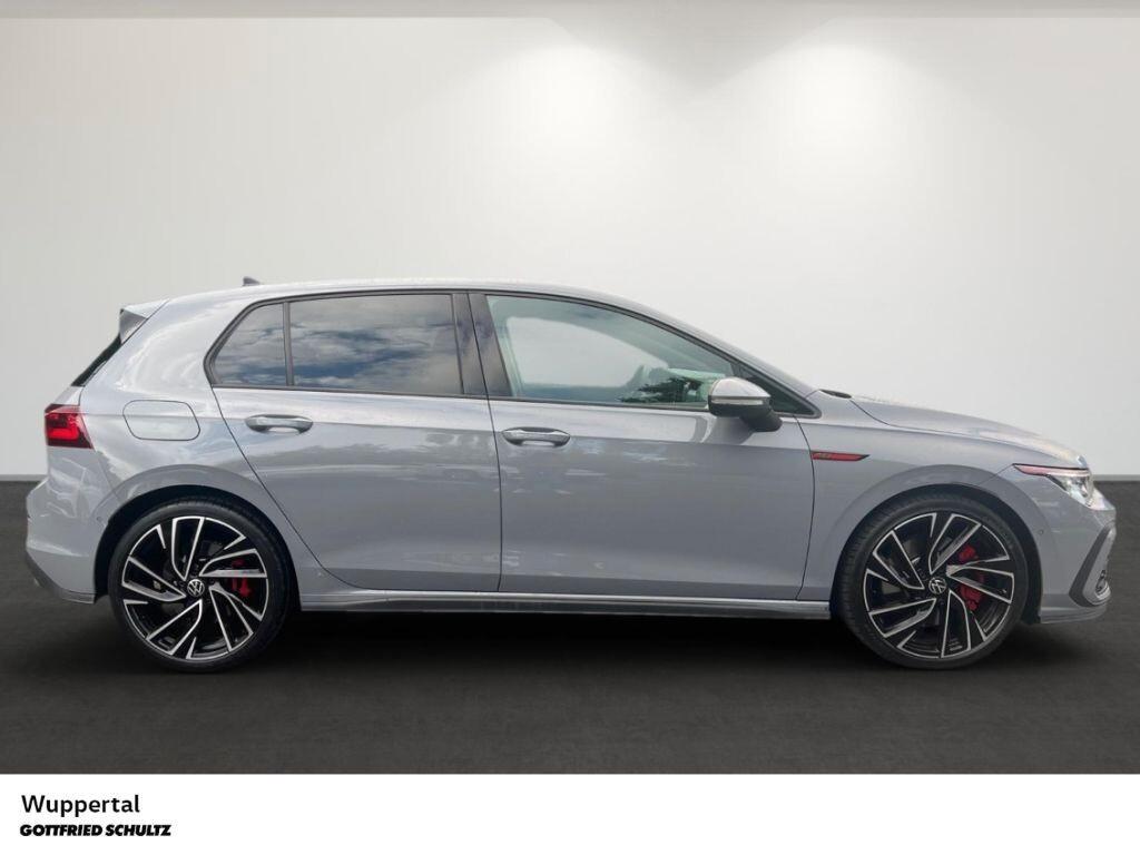 Volkswagen Golf GTI MATRIX LED NAVI 19" HARMAN KARDON