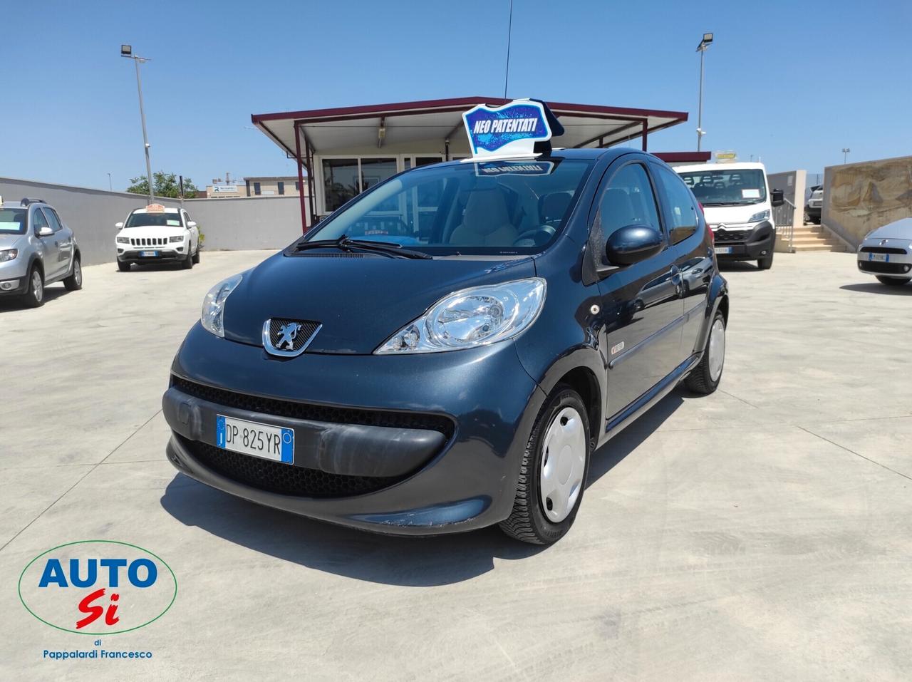 Peugeot 107 1.0 Benzina - 68cv NEOPATENTATI