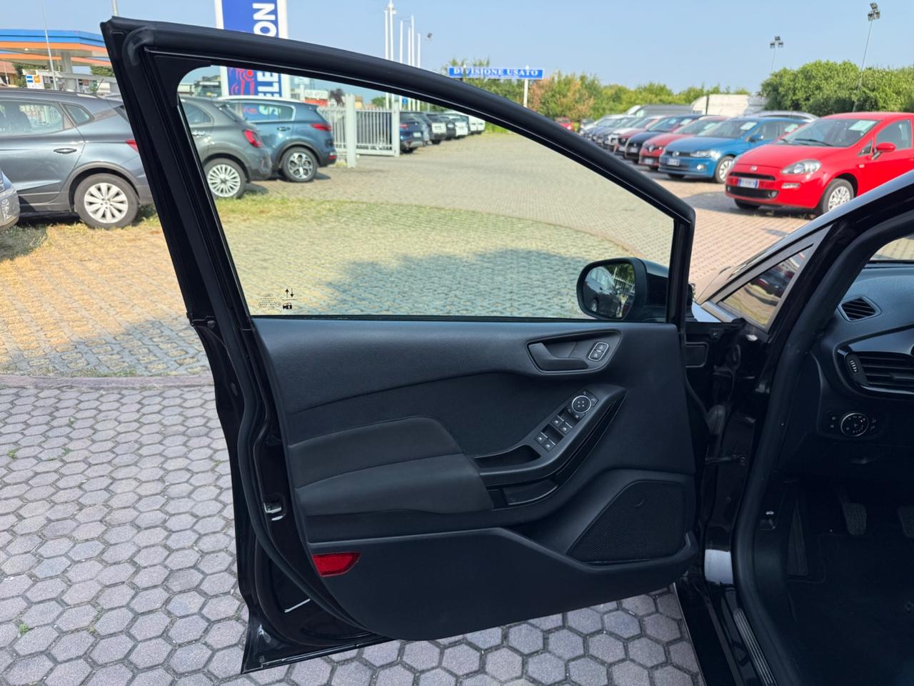 Ford Fiesta 1.0 Ecoboost Hybrid 125 CV 5 porte OK NEOPATENTATI