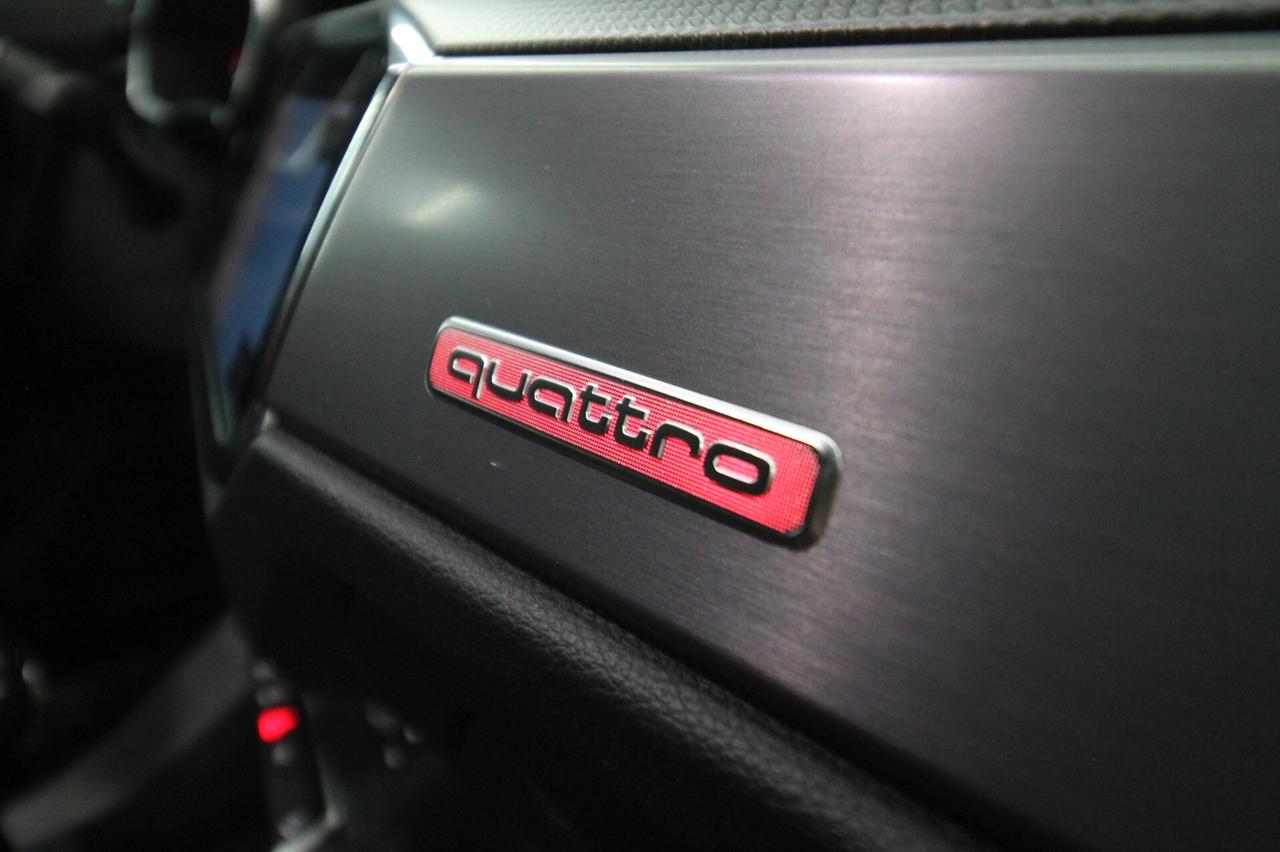 AUDI Q3 35 QUATTRO S TRONIC TDI SLINE