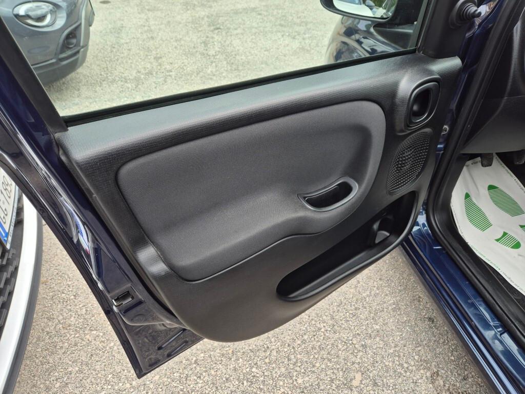 Fiat Panda 1.2 FIRE Easy 69CV 5-POSTI