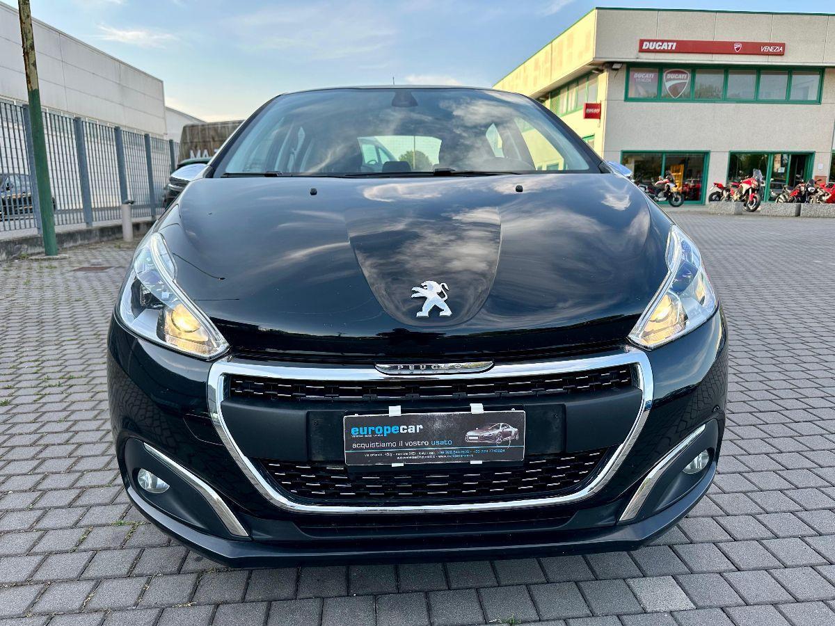 PEUGEOT - 208 - BlueHDi 100 S&S 5p. Allure Navi Pack