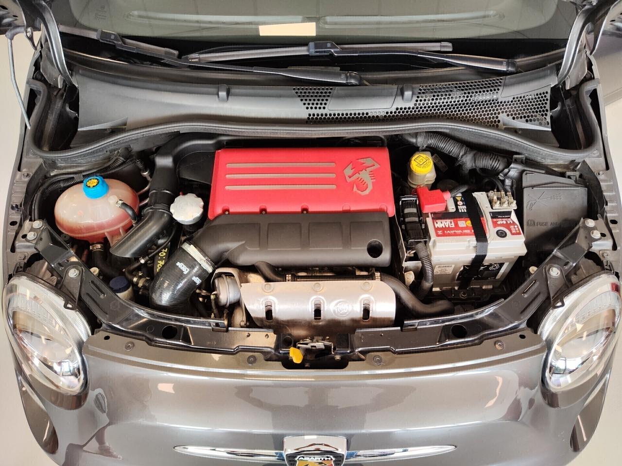 Abarth 500 1.4 Turbo T-Jet Custom