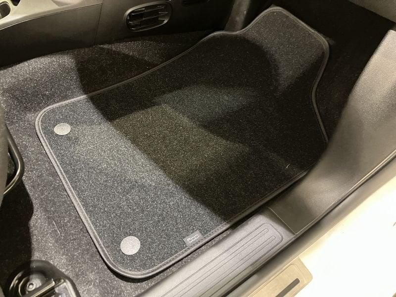 FIAT 500 500 C 1.0 Hybrid Dolcevita Cabriolet