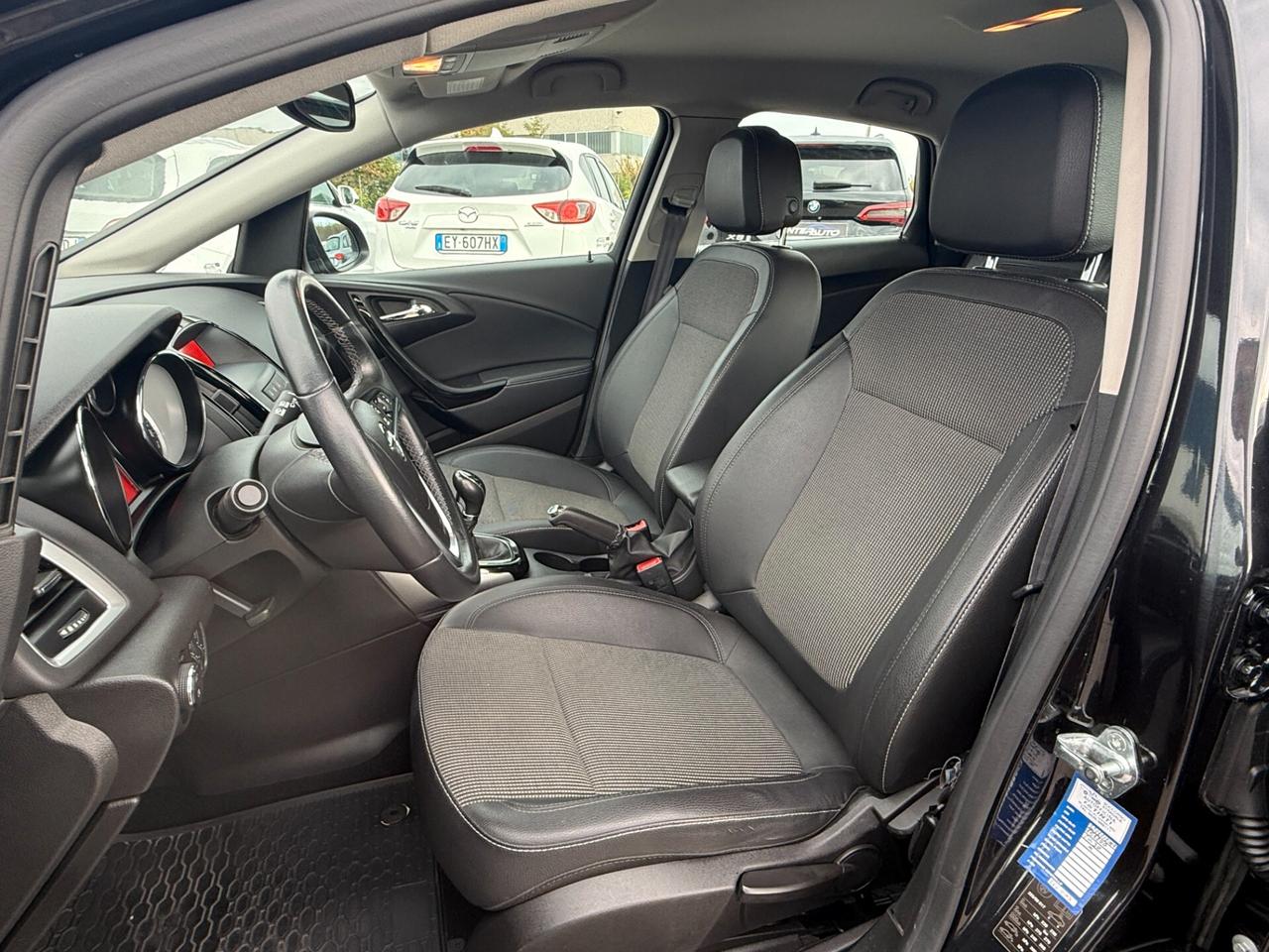 Opel Astra 1.6 CDTI 136CV EcoFLEX S&S 5 porte Cosmo