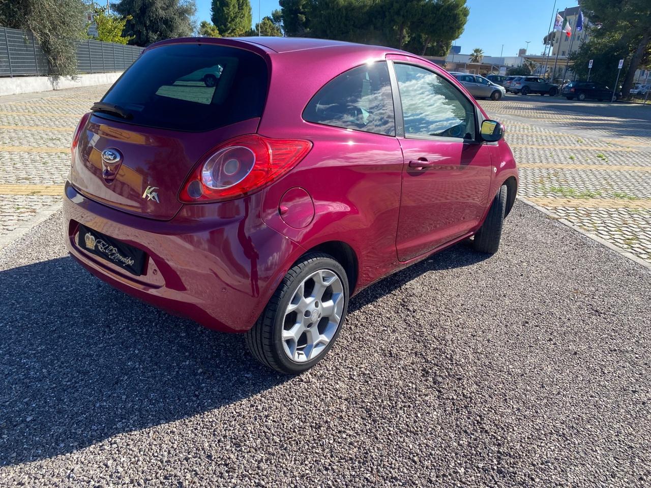 Ford Ka 1.2 8V 69CV Titanium