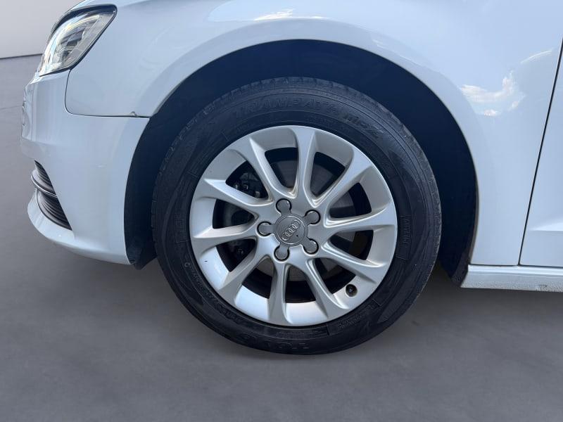 AUDI A3 SPB 1.6 TDI CLEAN DIESEL S TRO