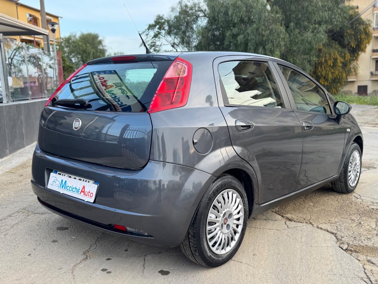 FIAT GRANDE PUNTO 1.3 MJT 75 CV DYNAMIC NEO PATENTATI