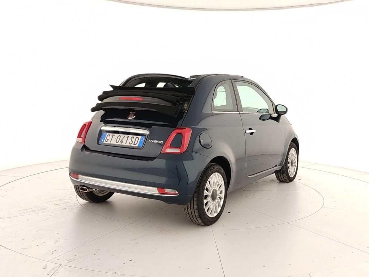 Fiat 500 C 1.0 Hybrid Dolcevita
