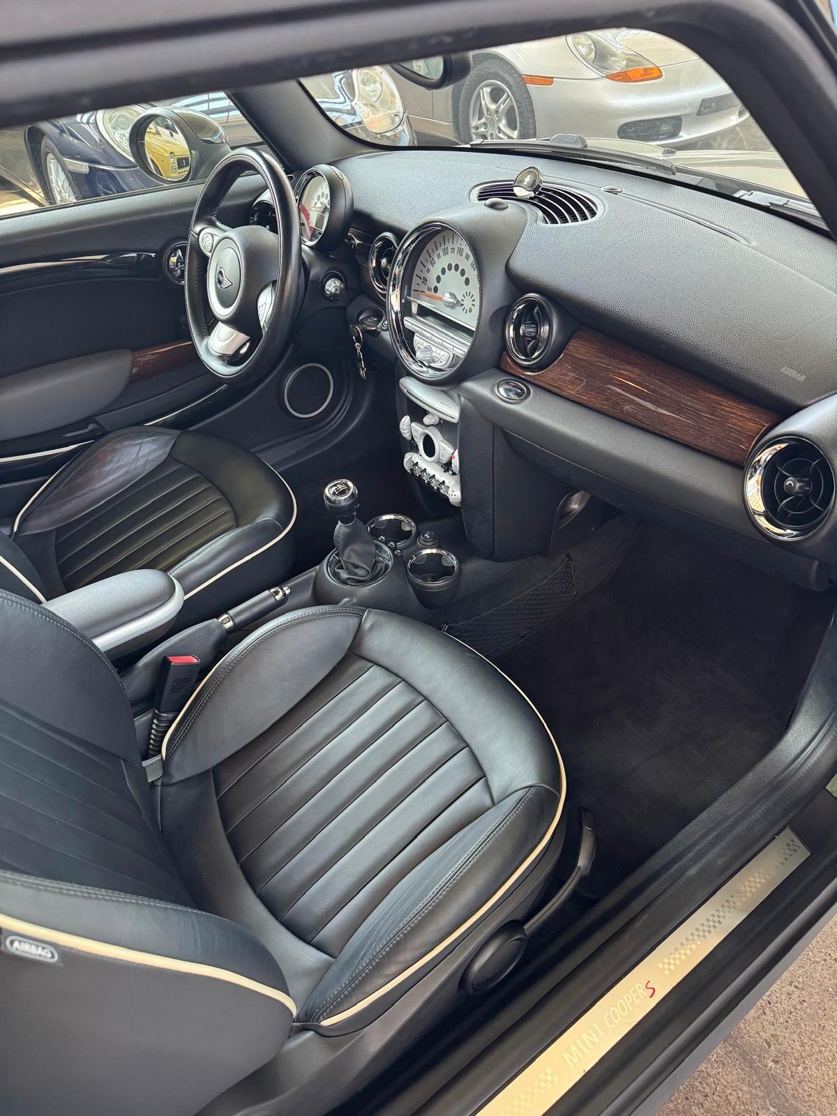 Mini 1.6 16V Cooper S