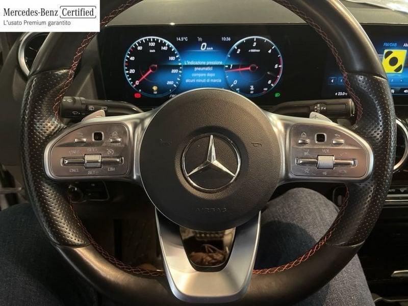 Mercedes-Benz GLA 200 D PREMIUM 4MATIC AUTO