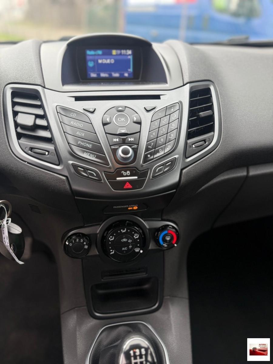 FORD - Fiesta - 1.4 5p. Bz.- GPL Titanium