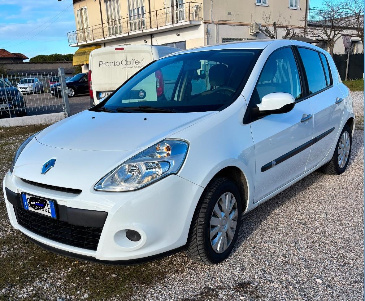 Renault Clio 1.2 16V 5 porte GPL Dynamique