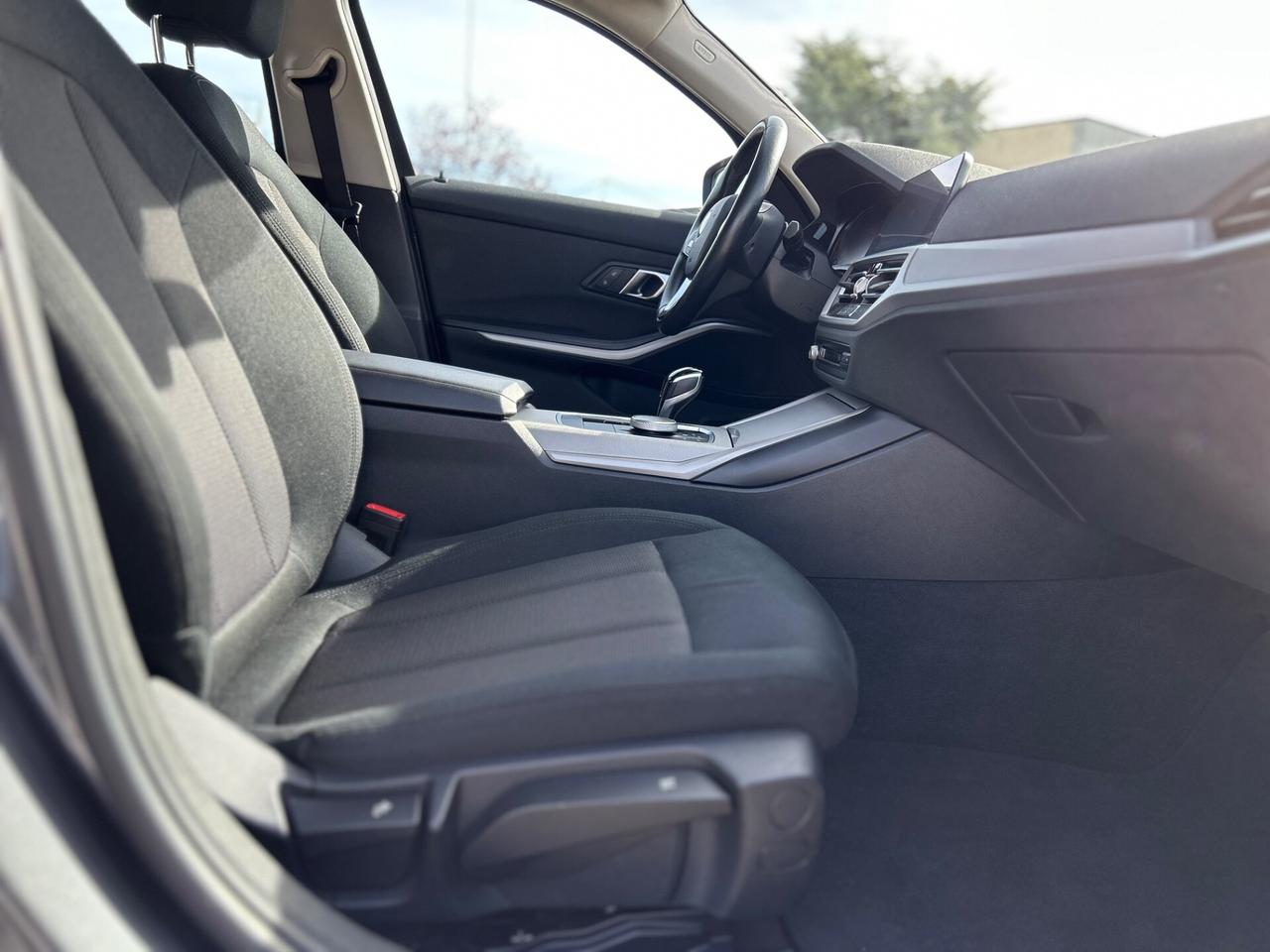 Bmw 318d 48V Touring