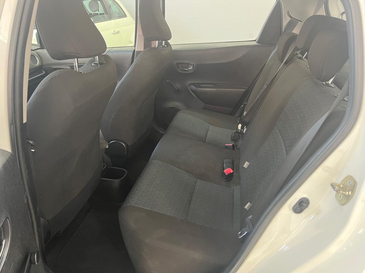 Toyota Yaris 1.3 5 porte Sol c/CL GPL