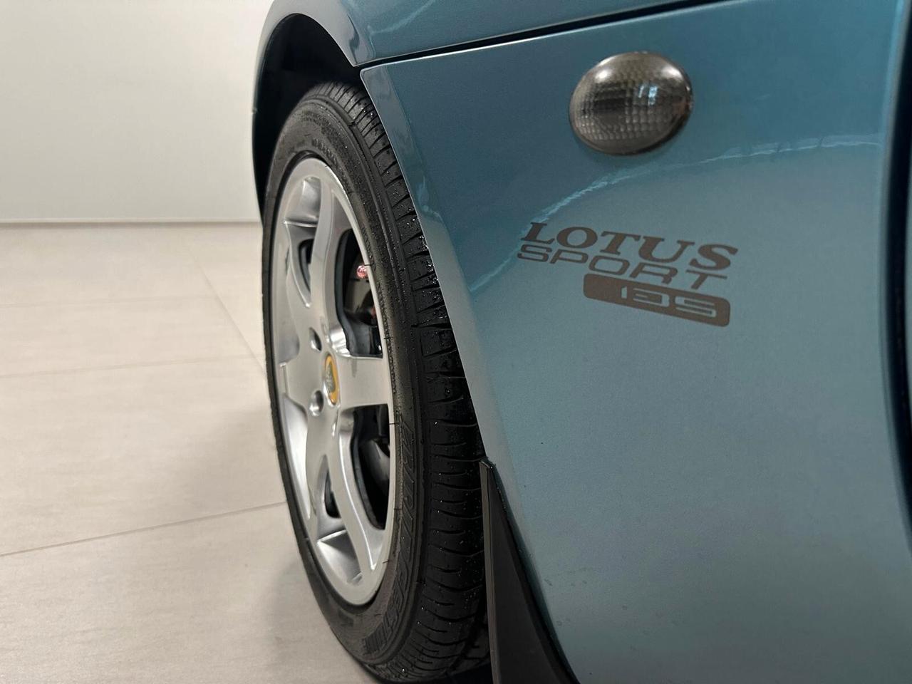 Lotus Elise Sport 135 - Guida DX