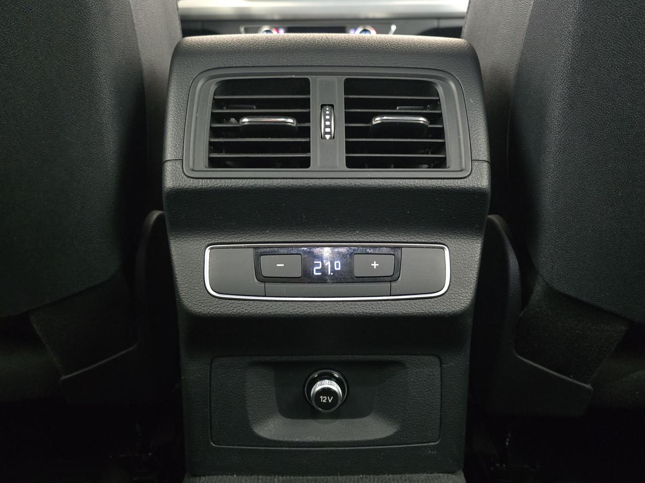 Audi Q5 50 2.0 tfsi e business quattro 299cv s-tronic