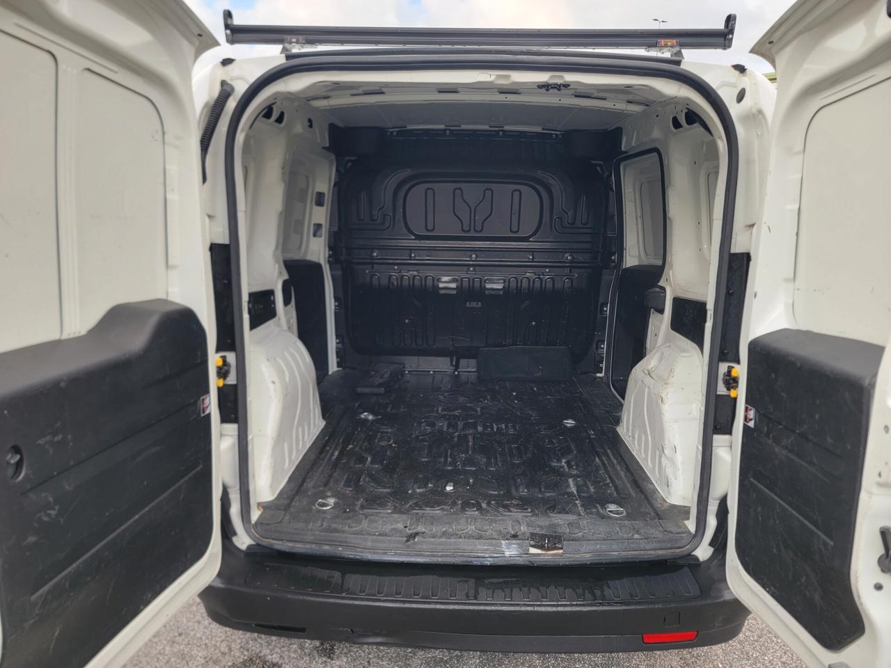 Fiat Doblò 1.6 jtd 3 posti euro 6 garanzia 12 mesi