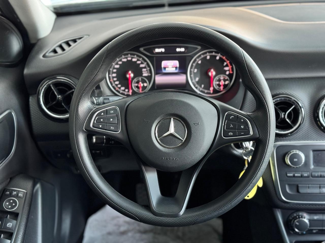 Mercedes-benz A 160 Sport Neopatentati