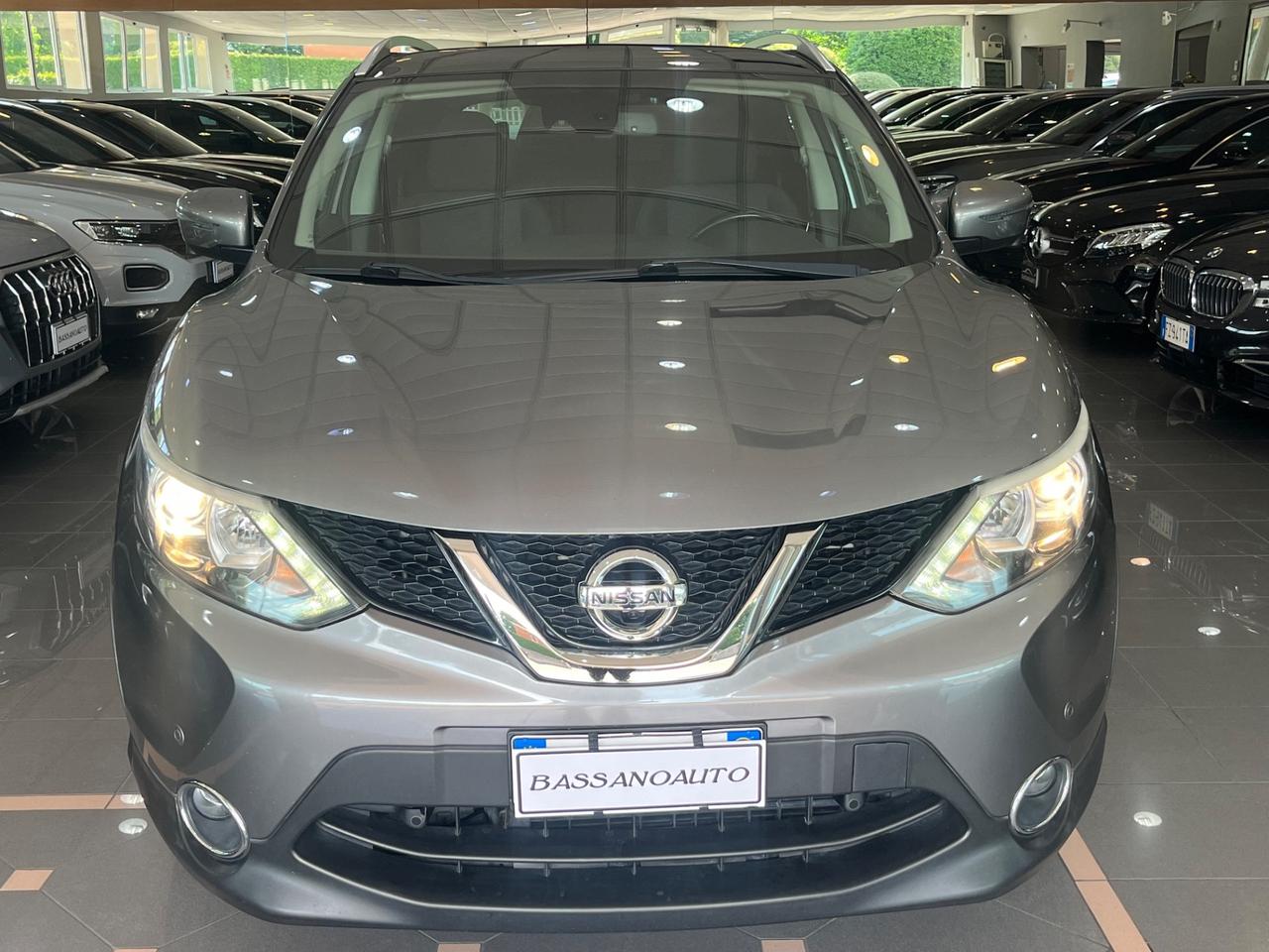 Nissan Qashqai 1.6 4X4 ! TETTO+CAMERA 360* EURO 6 !!